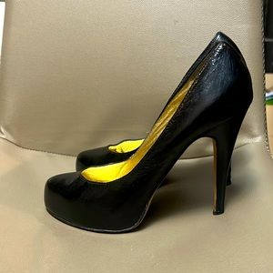 Genuine leather Dolce Vita heels, Sz 8.5